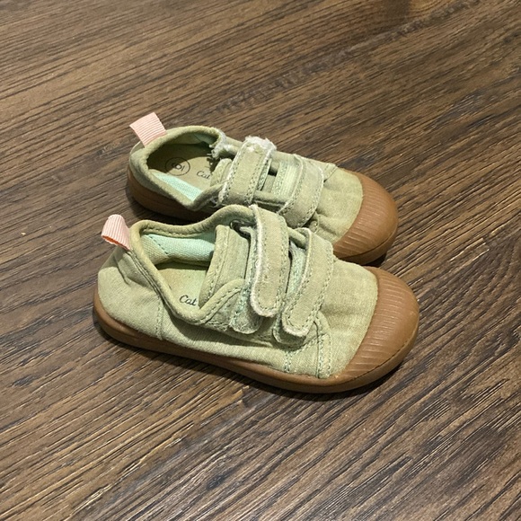 Cat & jack green shoes - Picture 1 of 10